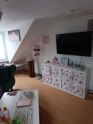 Nachmieter für 2,5-Zimmer Dachgeschosswohnung in Bad Godesberg Muffendorf gesucht