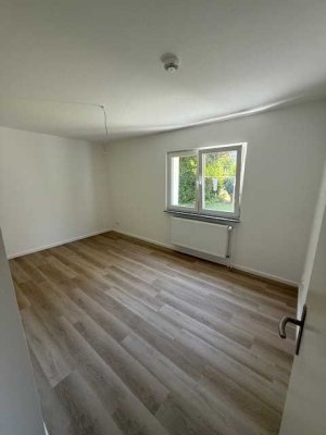 Modern & gemütlich: Neu renovierte Wohnung mit Blick ins Grüne