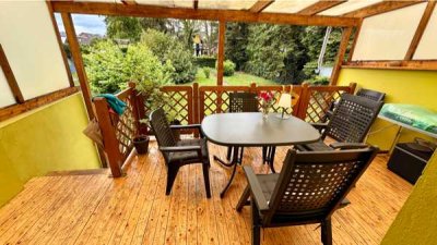 Preiswertes Einfamilienhaus mit Garage und Garten
