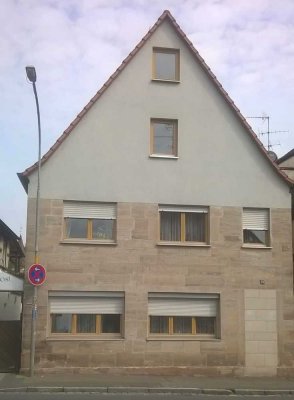 2 bis 3-Familienhaus im Ortskern von Wilhermsdorf