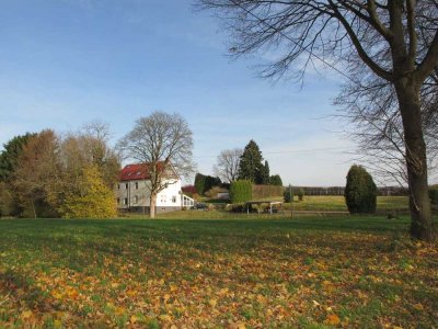 Großes Grundstück in Top Lage für Gewerbe & Wohnen!