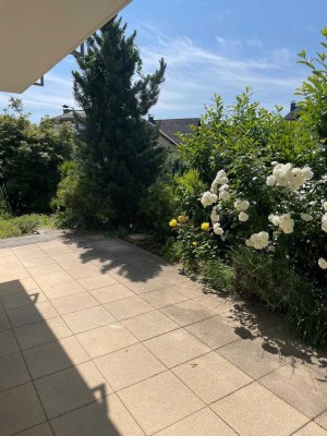 Große 3,5-Zimmer-Wohnung mit Garten in ruhiger Lage in Dreieich-Sprendlingen