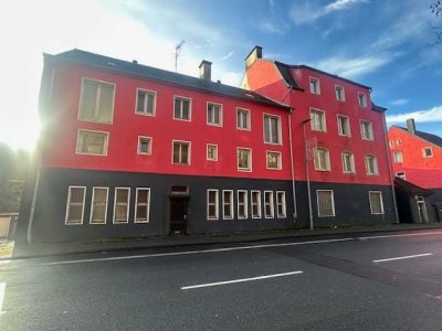 Schöne Wohnung im 1. OG sucht Mieter