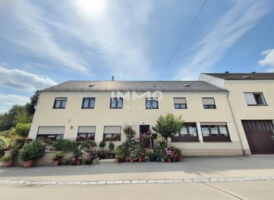 Großzügiges Wohnhaus ehemalige Gaststätte in Litzelsdorf – 8 Zimmer, 5 Parkplätze &amp; vielseitige Nutzungsmöglichkeiten