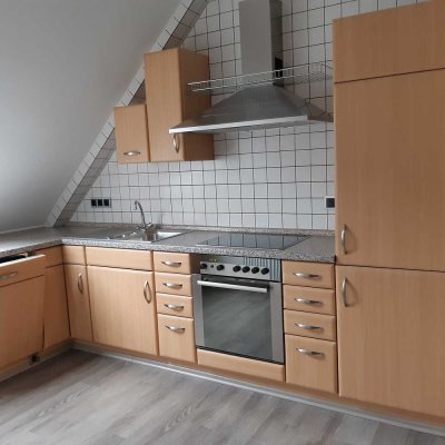 Gemütliche Dachgeschoßwohnung mit Klimaanlage