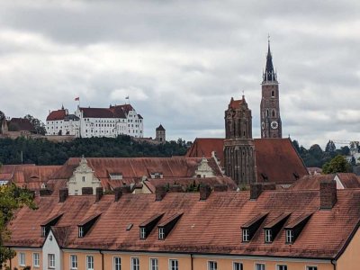 Gepflegte  5-Zi.-OG-Wohnung  mit Dachterrasse