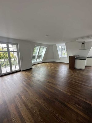 Luxuriöse 4-Zimmer Maisonette-Wohnung in München-Bogenhausen - PROVISONSFREI!