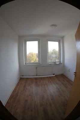helle 3 Zimmer Dachgeschosswohnung Nähe Wasserstadt und Limmerstr - WG tauglich