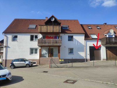 Attraktive 4-Zimmer-Wohnung mit 2 Balkonen, Einbauküche und Garage in Nellingen