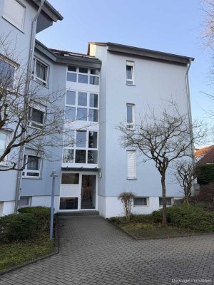 Besonderes Extra: 2-Zimmer-Wohnung mit Billardzimmer, Terrasse & Tiefgarage