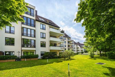 Möblierte & renovierte 2-Z. Whg. im 2. OG mit Balkon und TG-Stellplatz in Zoo Park Nähe