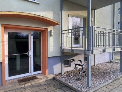tolle Wohnung in Engelsdorf, Balkon, Bad mit Dusche und Wanne