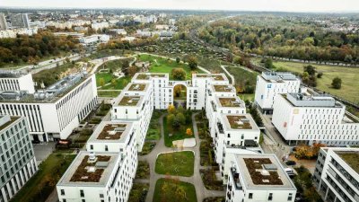 Stilvolles Wohnen über den Dächern Münchens: Penthouse am Olympiapark
