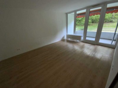 Große 3- Zimmer -Erdgeschosswohnung in Siegen Weidenau