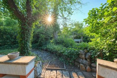 Natur trifft Möglichkeit – sanierungsbedürftiger Rückzugsort mit großzügigem Grundstück