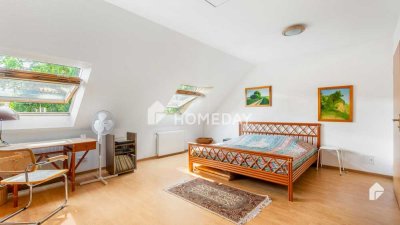 Für Paare: Maisonette-Wohnung mit 2,5 Zimmern und zwei Tageslichtbädern