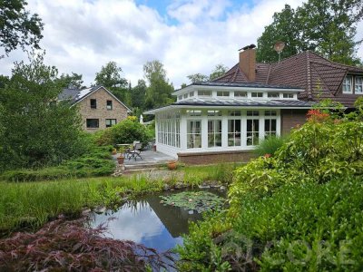 Wunderschönes Einfamilienhaus mit großem Grundstück + Wintergarten + Doppelgarage uvm.