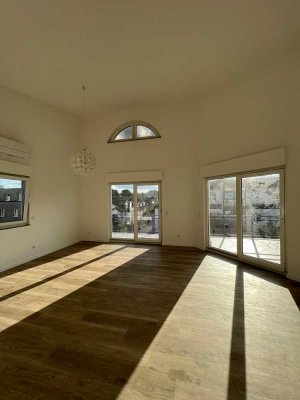Schicke und moderne 3-Zimmer Wohnung mit Dachterrasse in Hürth-Hermülheim