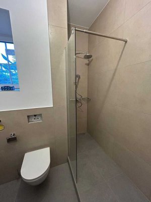 Altbau-Wohnung : 3-Zimmer Wohnung inkl. Balkon | Kernsanierung 2025