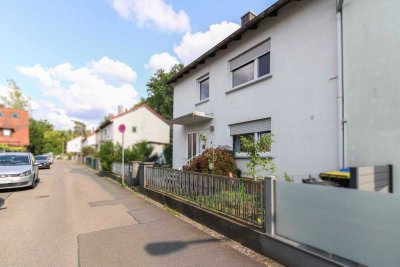 Flexibel wohnen in Nürnberg-Reichelsdorf – DHH mit Möglichkeit auf 2 Wohneinheiten & schönem Garten