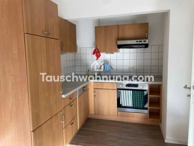 Tauschwohnung: Zwei Zimmer mit Garten
