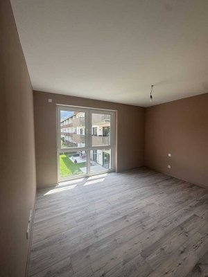 Wohnung im Neuebau mit Baugenehmigug für Ferienwohnung zu verkaufen