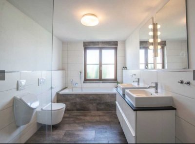 Moderne gepflegte 3 Zimmer Wohnung in Bestlage 85 m² -