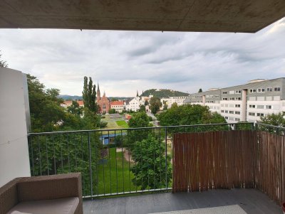 Teilmöblierte 2-Zimmer-Wohnung mit Balkon ab August 2026