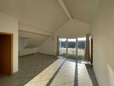 Sonnige Dachgeschosswohnung in Mainz-Hechtsheim
