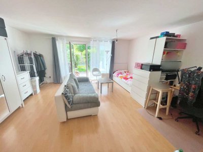 SCHÖNE 1,5 Zi. WOHNUNG MIT TERRASSE UND GARTEN IN HOLZGERLINGEN!