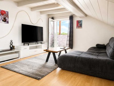 Provisionsfreie 3-Zimmer-Dachgeschosswohnung mit Balkon & 2 Stellplätzen | Nähe Audi Ingolstadt