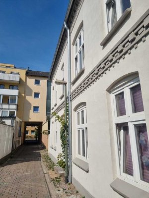 Gemütliche 2-Zimmer-Etagenwohnung der Mittelstraße