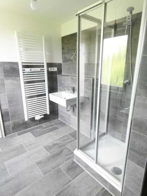 Kernsanierte 2-Zi.-Whg. mit eigenem Garten in traumhafter Lage auf der Margarethenhöhe!