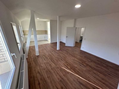 Exklusive Maisonetten-Wohnung mit zwei Bädern ***Belsen3 Immobilien UG***