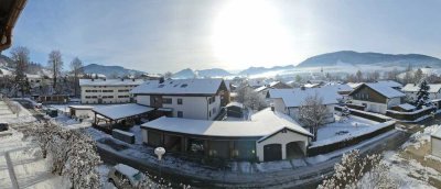 Möblierte, hochwertig sanierte 2-Zimmer Wohnung mit herrlichem Alpenpanoramablick