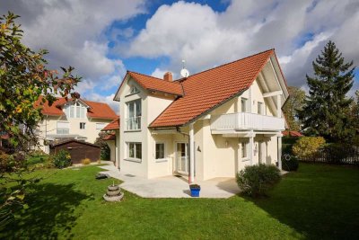 Exklusives Einfamilienhaus in ruhiger Traumlage – Eleganz, Raum und Komfort vereint