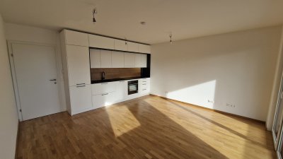 Erstbezug | Helle 3-Zimmer mit 2 Balkonen & hochwertiger Designküche - Wohnen im Grünen