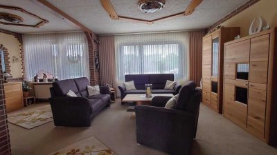 Helle freundl.Wohnung (inkl.Garage) in ruhiger Lage,  perfekte Raumaufteilung, kernsaniertes Bad