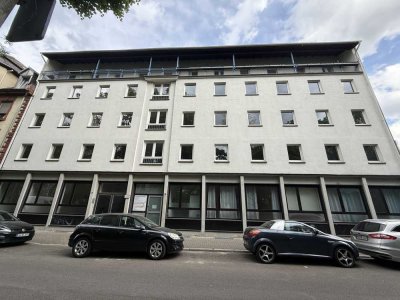 Repräsentative Gewerbe- und Wohnimmobilie mit Aufzug & Parkplätzen – flexibel anmietbar in zentraler