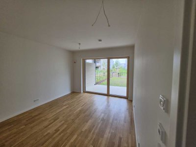 Erstbezug direkt an der Dahme – Gartenwohnung mit Terrasse und neuer Einbauküche