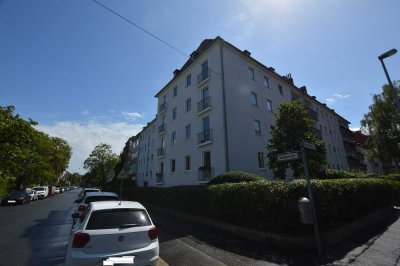 Rönpagel Immobilien - Zooviertel: Nähe Musikhochschule + 2 Zi. + voll möbliert