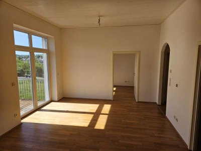 Freundliche 2-Zimmer-Wohnung mit Stellplatz in 65606, Villmar