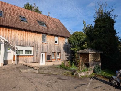4,5 Zimmer Wohnung in ruhiger Laage nah der A6