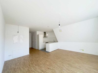 Erstbezug nach Neubau: 3- Zimmern Wohnung im Herzen der Reutlinger Altstadt, mit Fußbodenheißung.