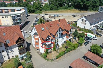 Willkommen, zu Hause! Schöne 3-Zimmerwohnung 
mit Garage + Außenstellplatz in Meckenbeuren