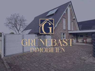 Elegantes Designhaus mit Ausblick