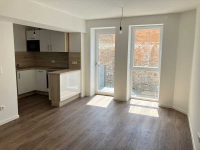 3-ZKB - Wohnen im kernsanierten Altbau mitten in Heuchelheim