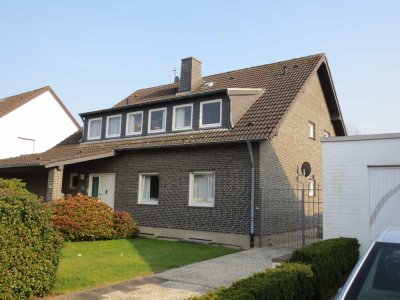 Attraktives Mehrgenerationenhaus im Grünen, ideal für Familien