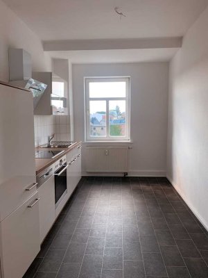 Wunderschöne 2-Raum-Wohnung mit Einbauküche!