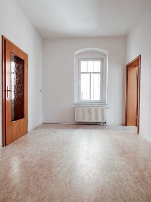 Tolle 2-Raum-Wohnung mit Charme in Burkhardtsdorf und Stellplatz